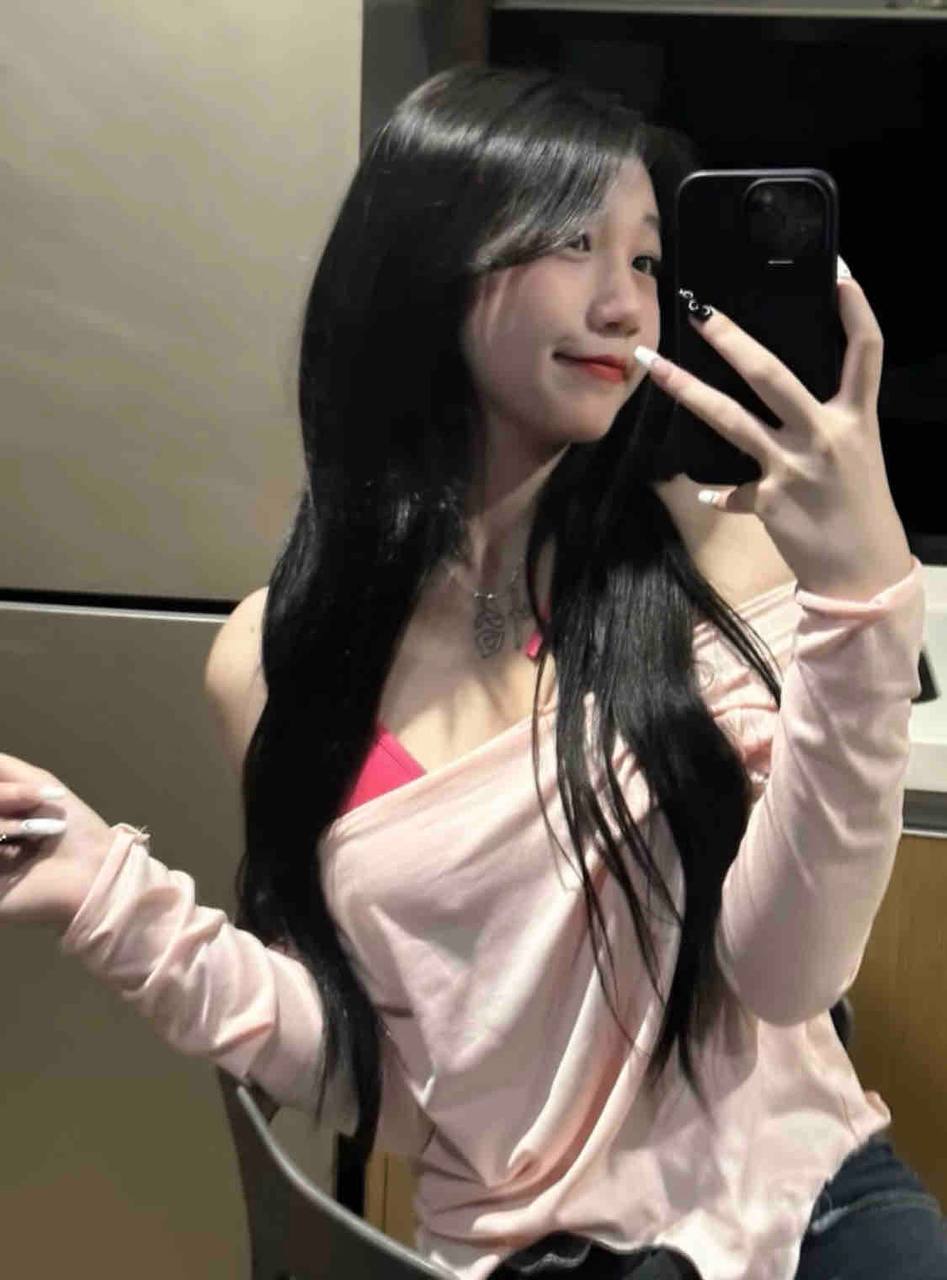 AgAD-r8xG_qcyFU.jpg